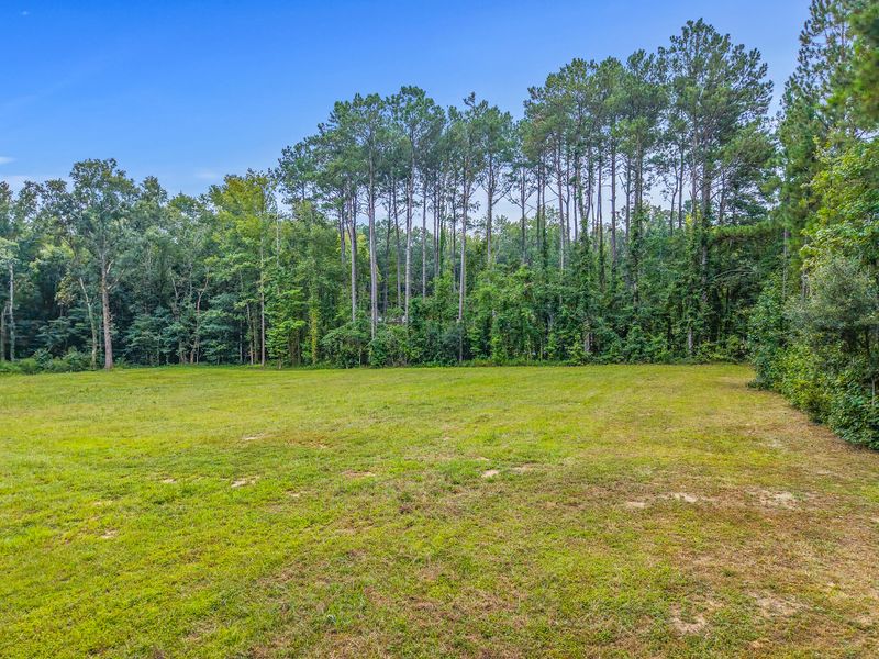130 Marjorie Ln, Ridgeville, SC 29472