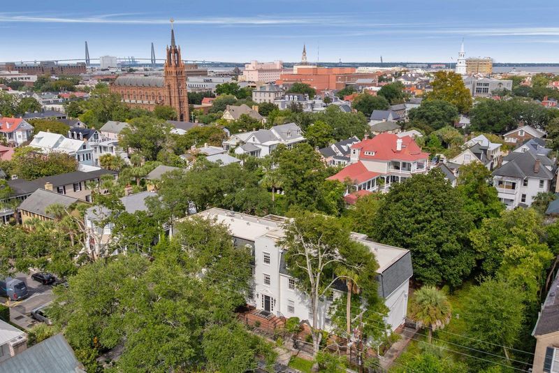 10 Logan St #5, Charleston, SC 29401