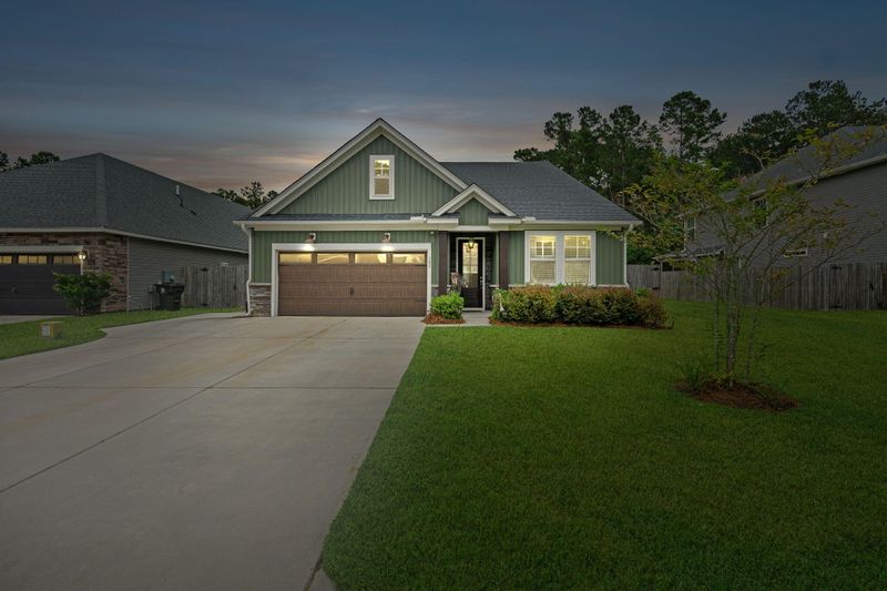 282 Whirlaway Dr, Moncks Corner, SC 29461