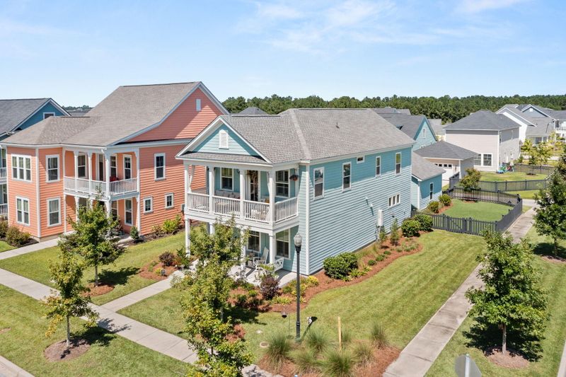 640 Van Buren Dr, Summerville, SC 29486