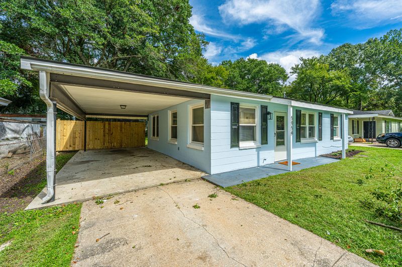 5056 Rockingham St, North Charleston, SC 29406