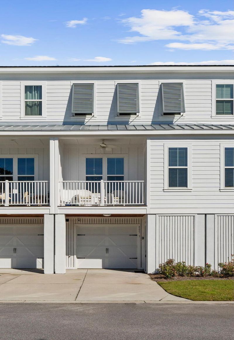 805 Kings Oak Ct #3, Daniel Island, SC 29492