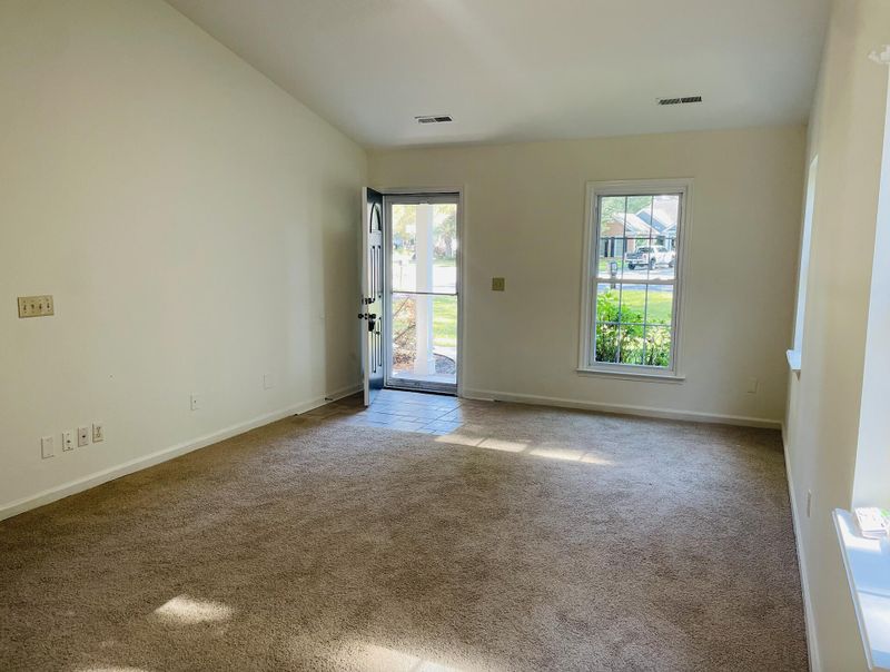 102 Welwyn Rd, Summerville, SC 29485