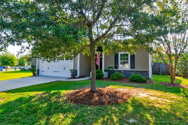 2080 Gammon St, Charleston, SC 29414