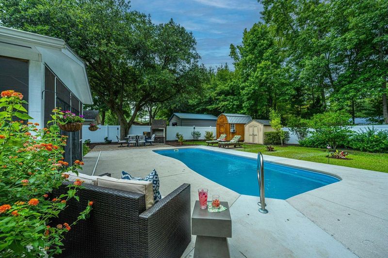 3308 Island Estates Dr, Johns Island, SC 29455