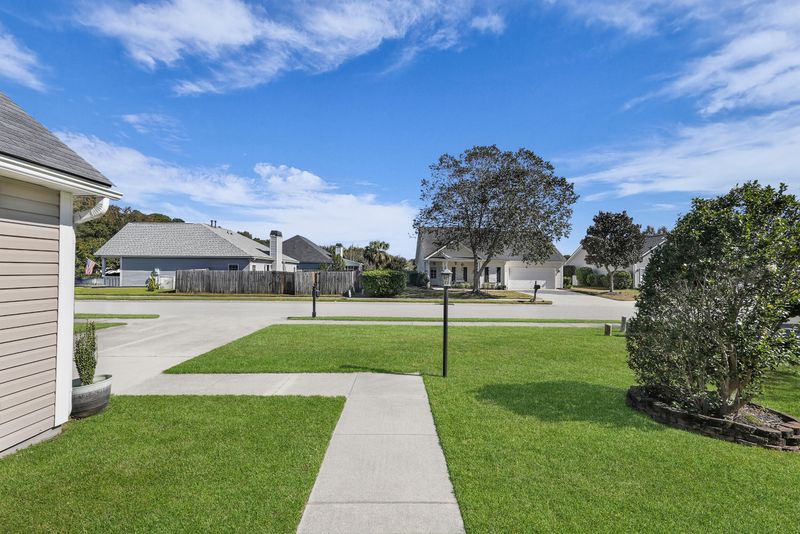 1159 Hazymist Ln, Johns Island, SC 29455