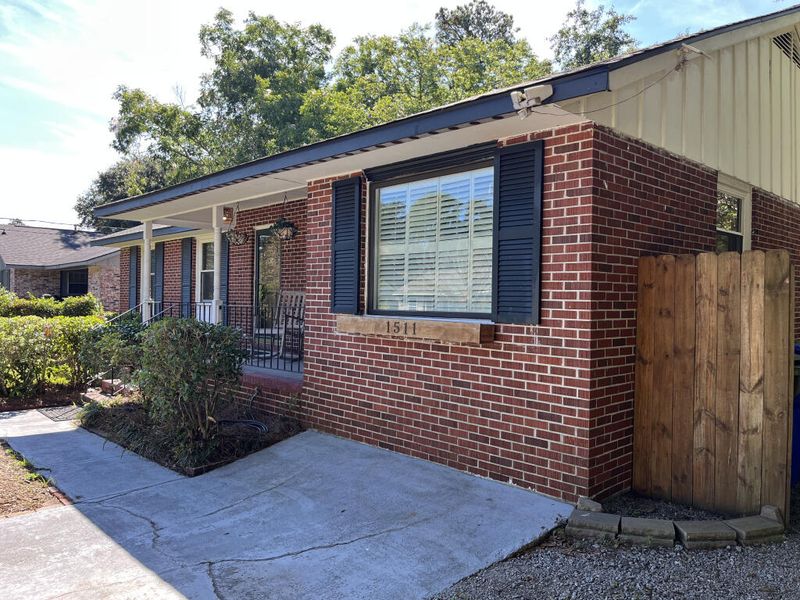 1511 Westway Dr, Charleston, SC 29412