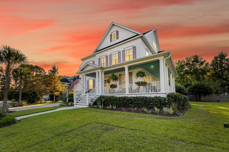 1305 Whisker Pole Ln, Mount Pleasant, SC 29466