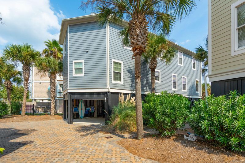 9 J C Long Blvd, Isle Of Palms, SC 29451
