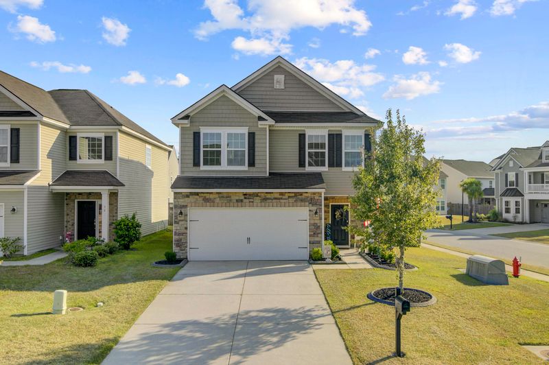 300 Sunny Springs Trl, Moncks Corner, SC 29461