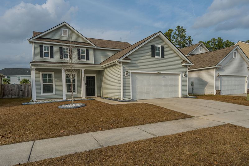 422 Silent Bluff Dr, Summerville, SC 29486
