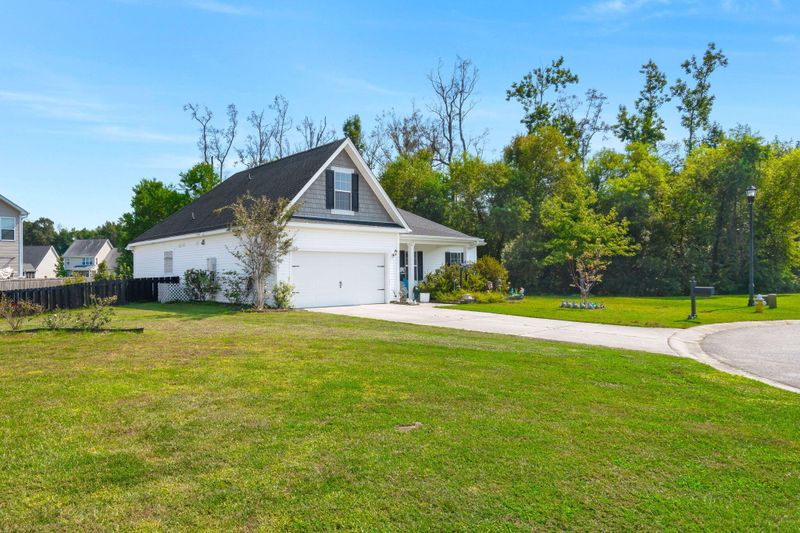 8127 Saveur Ln, Charleston, SC 29406