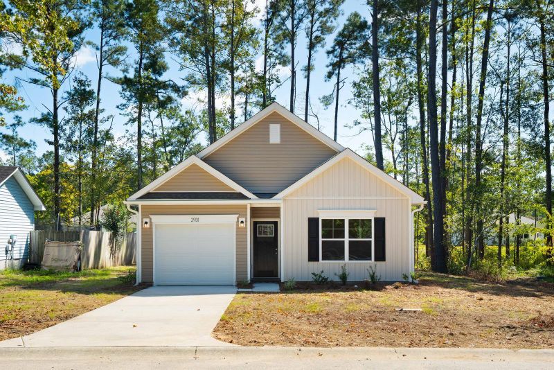 2931 Salamander Creek Ln, North Charleston, SC 29406