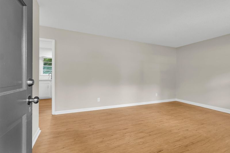 13 Rumson Rd, Goose Creek, SC 29445