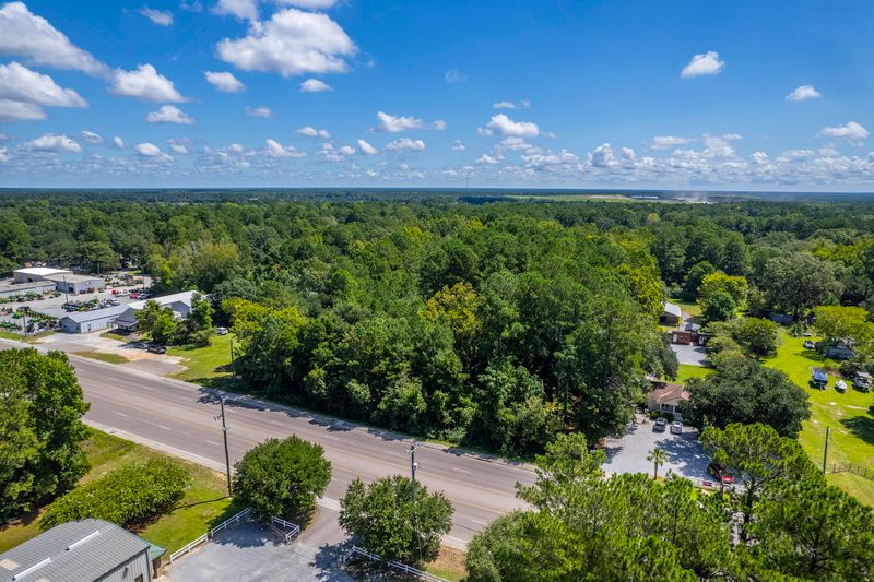 2086 S Live Oak Dr, Moncks Corner, SC 29461