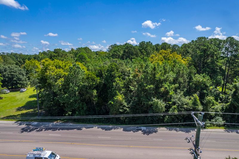 2090 S Live Oak Dr, Moncks Corner, SC 29461