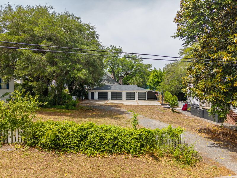 122 Mary St, Mount Pleasant, SC 29464