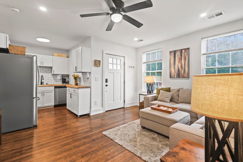 2965 Alabama Dr, North Charleston, SC 29405