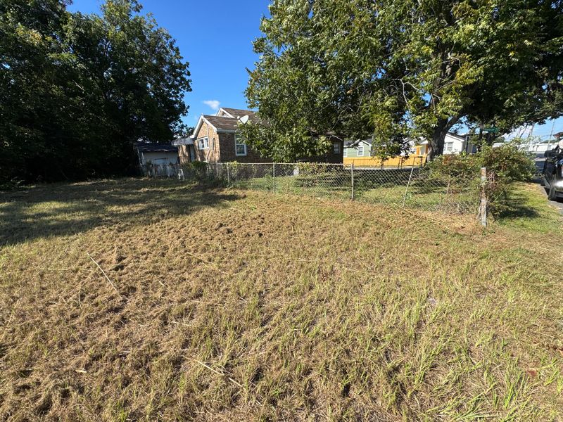 2124 Misroon St, North Charleston, SC 29405