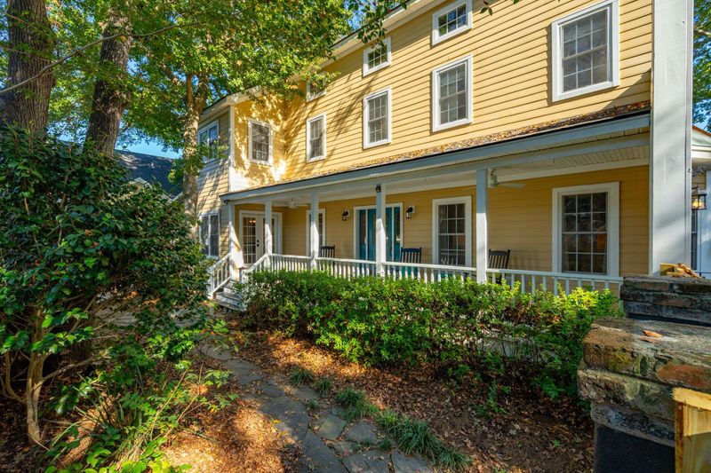 1453 N Point Ln, Mount Pleasant, SC 29464