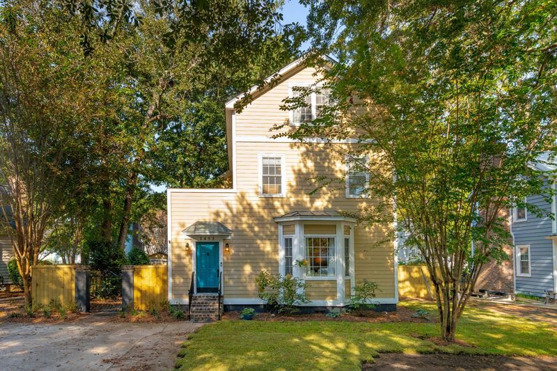 1453 N Point Ln, Mount Pleasant, SC 29464