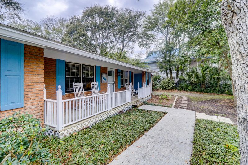 23 24th Ave, Isle Of Palms, SC 29451