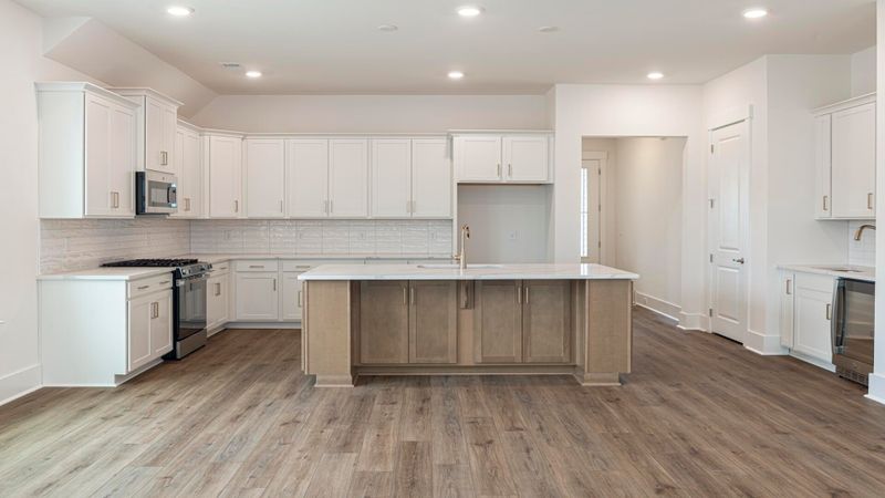 416 Evening Glow Ln, Summerville, SC 29486