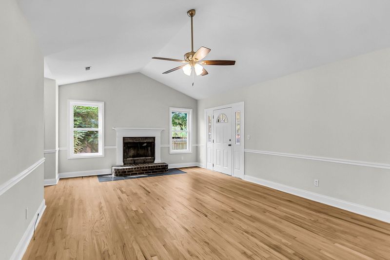 310 Merton Ct, Goose Creek, SC 29445