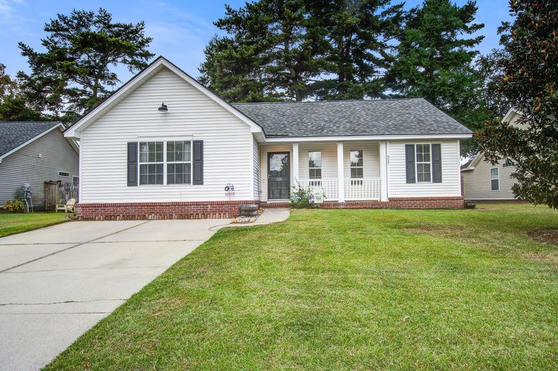 217 Mallory Dr, Charleston, SC 29414