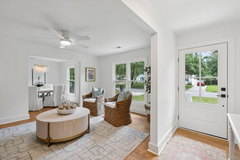 116 Runnymede Ln, Summerville, SC 29485