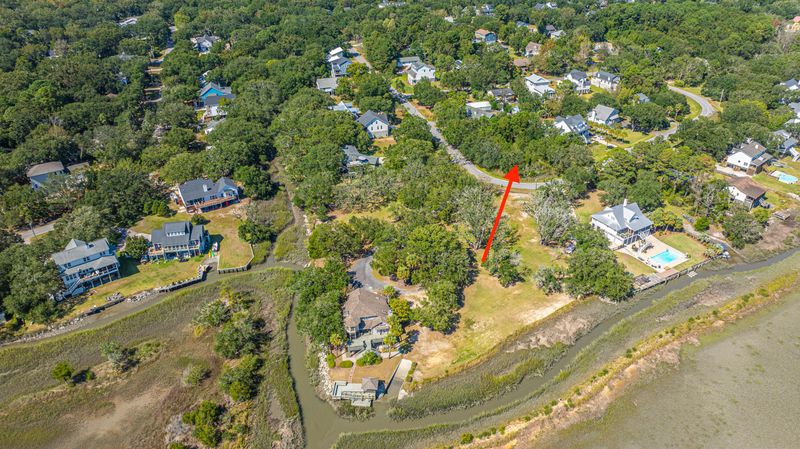 1551 Periwinkle Dr, Mount Pleasant, SC 29466