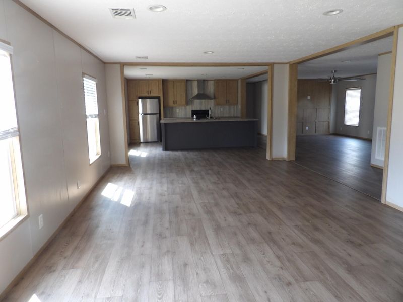 1330 Whitehouse Rd, Summerville, SC 29486
