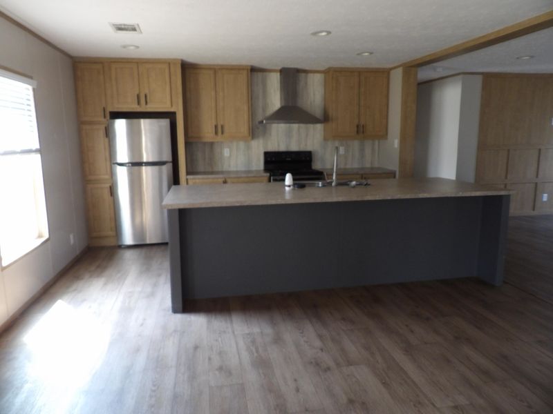 1330 Whitehouse Rd, Summerville, SC 29486