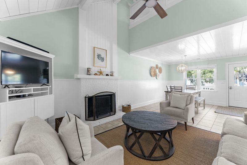 516 Cobby Creek Ln, Seabrook Island, SC 29455