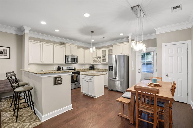 632 Goodlet Cir, Charleston, SC 29412