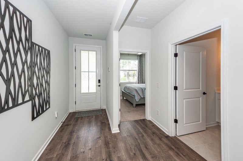 2740 Harmony Lake Dr, Johns Island, SC 29455