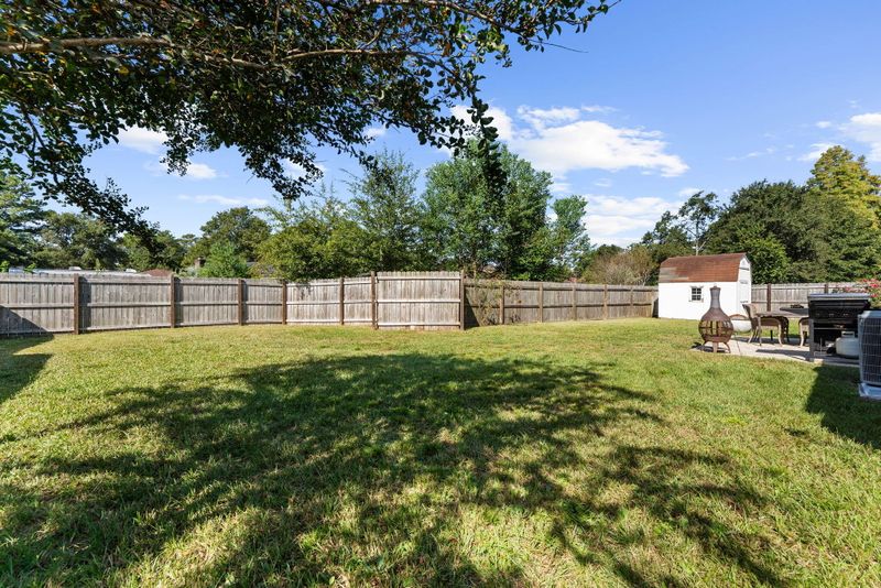 110 Tomahawk Dr, Summerville, SC 29486
