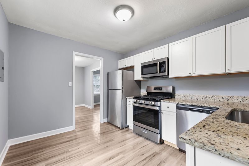 419 Anita Dr, Goose Creek, SC 29445