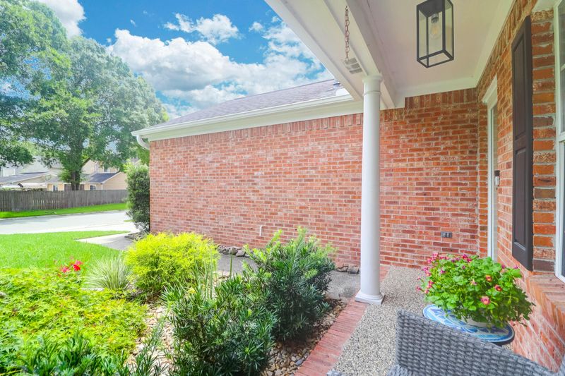 39 Wolk Dr, Charleston, SC 29414