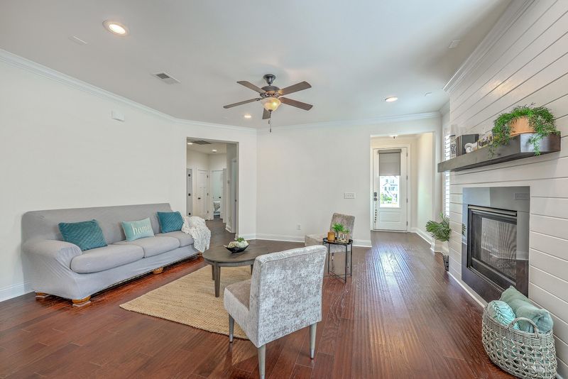 104 Antilles Cir, Wando, SC 29492