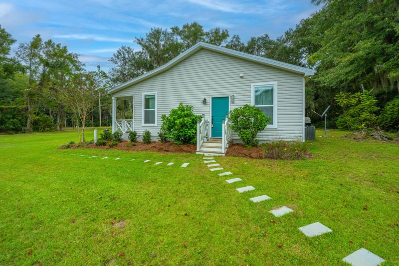 1960 Highway 174, Edisto Island, SC 29438