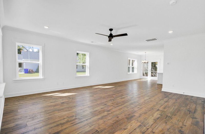 1820 S Grimball Rd, Charleston, SC 29412