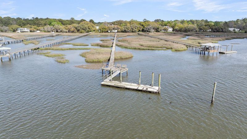 4584 Olde Smoak House Rd, Hollywood, SC 29449