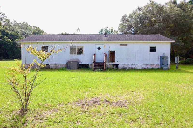 128 Gilleys Ct, Summerville, SC 29483