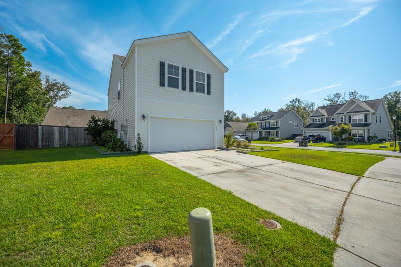 228 Goshen Rd, Moncks Corner, SC 29461