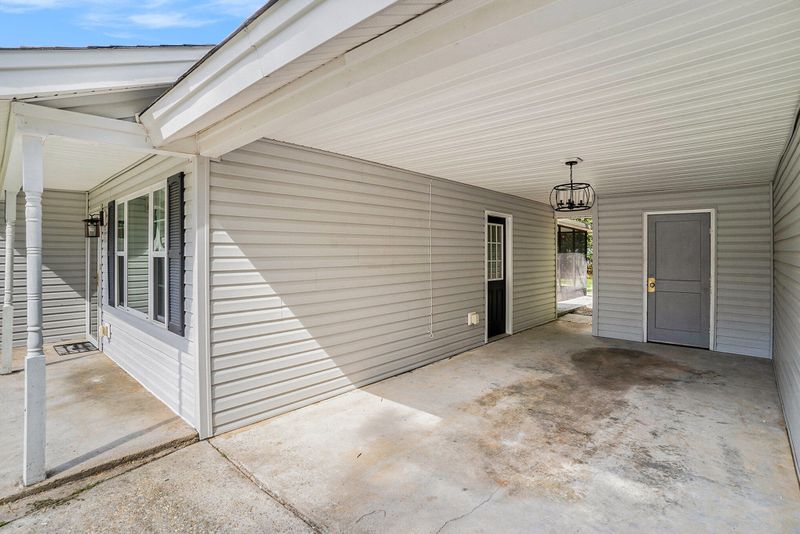 7640 Midwood Dr, North Charleston, SC 29420