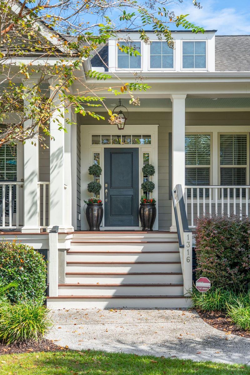 1316 Scotts Creek Cir, Mount Pleasant, SC 29464