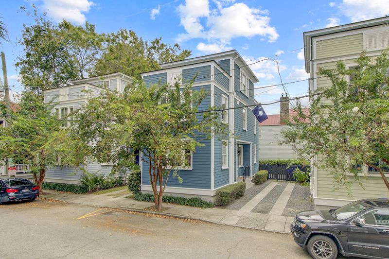 73 Bogard St, Charleston, SC 29403