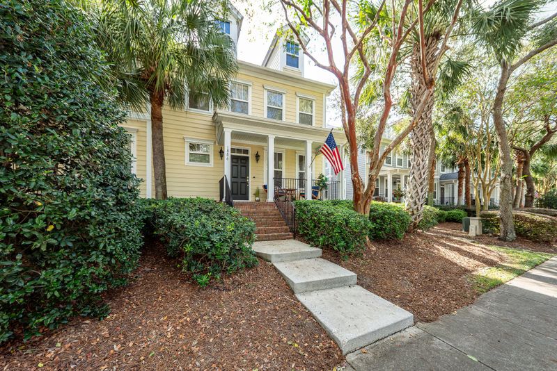 1886 Pierce St, Charleston, SC 29492