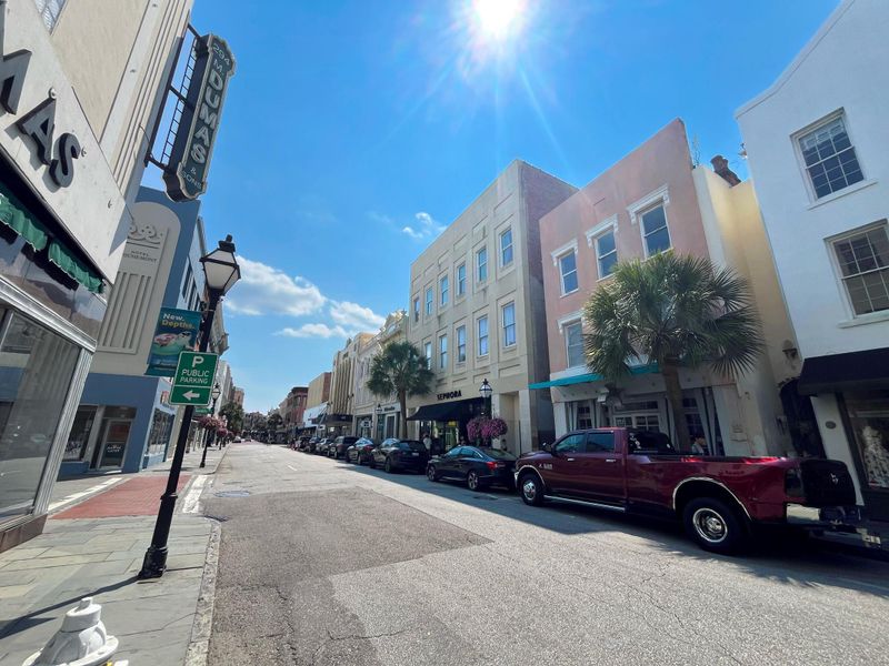 291 King St, Charleston, SC 29401